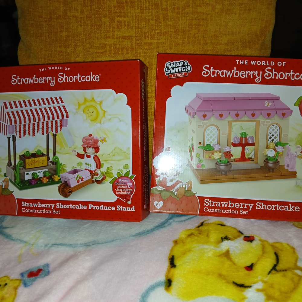 Construction Set - Red and Pink